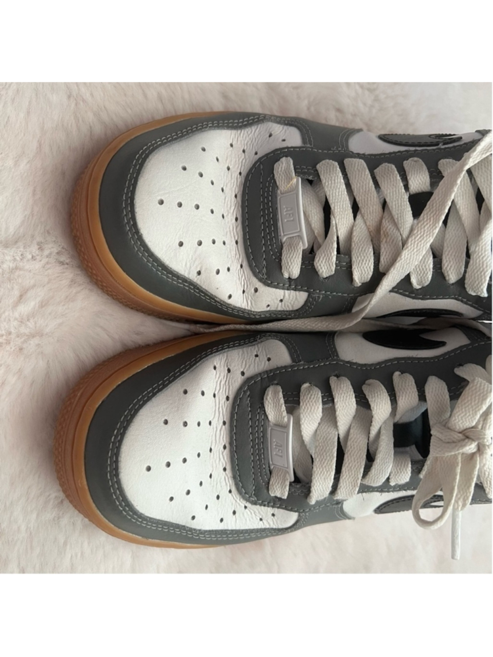 Nike AF1 - Air Force 1 *RARE COLOR* - Picture 6 of 9